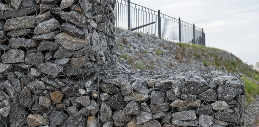 Gabionen im Garten – Langlebigkeit, Stil und Funktion